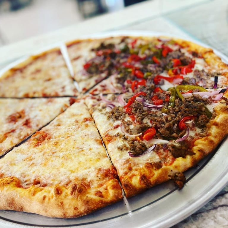 West Palm Beach's Best Pizza Deals